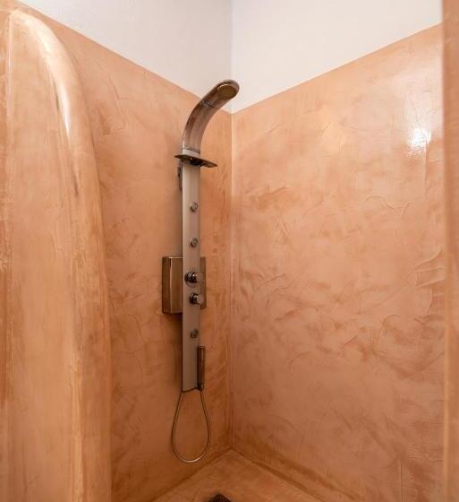 سوییت اجرایی, Aerenia Luxury Suites