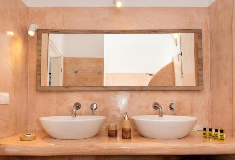 سوییت اجرایی, Aerenia Luxury Suites