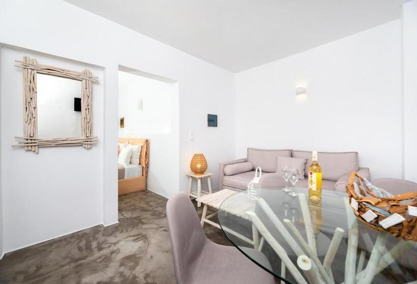 سوییت سوپریور, Aerenia Luxury Suites