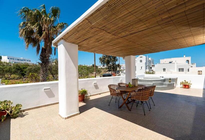 سوییت سوپریور, Aerenia Luxury Suites