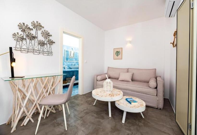 سوییت لوکس, Aerenia Luxury Suites