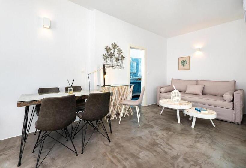 سوییت لوکس, Aerenia Luxury Suites