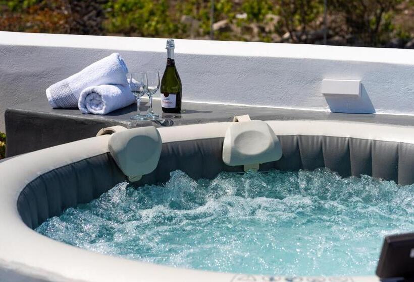سوییت سوپریور, Aerenia Luxury Suites