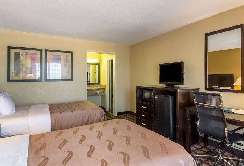 Номер Стандарт 2 Двуспальные Кровати, Quality Inn & Suites Baton Rouge West  Port Allen