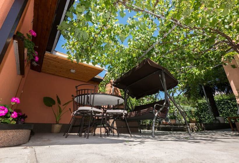 침실 1개 주택, Garden House Matulji