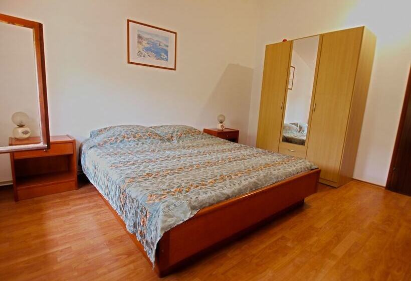 آپارتمان 1 خوابه, Apartment Emilia 424