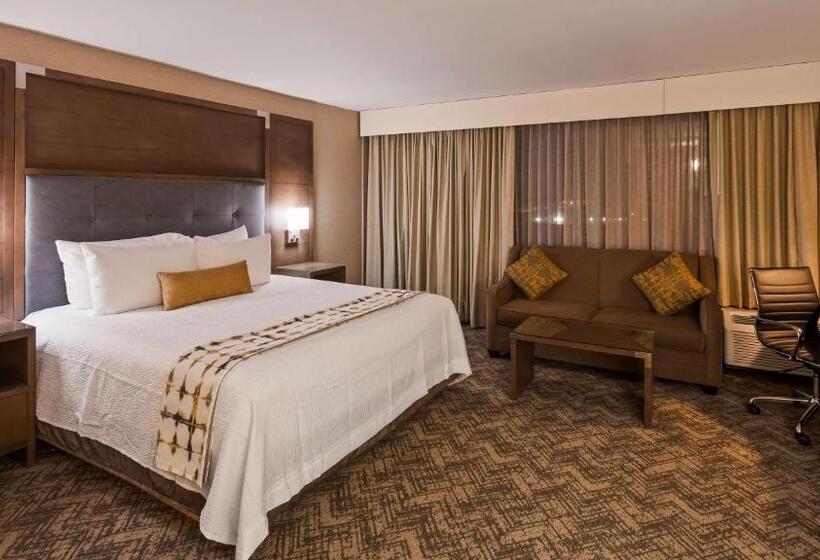 Quarto Estandar Cama King para Deficientes Físicos, Best Western Premier Kansas City Sports Complex