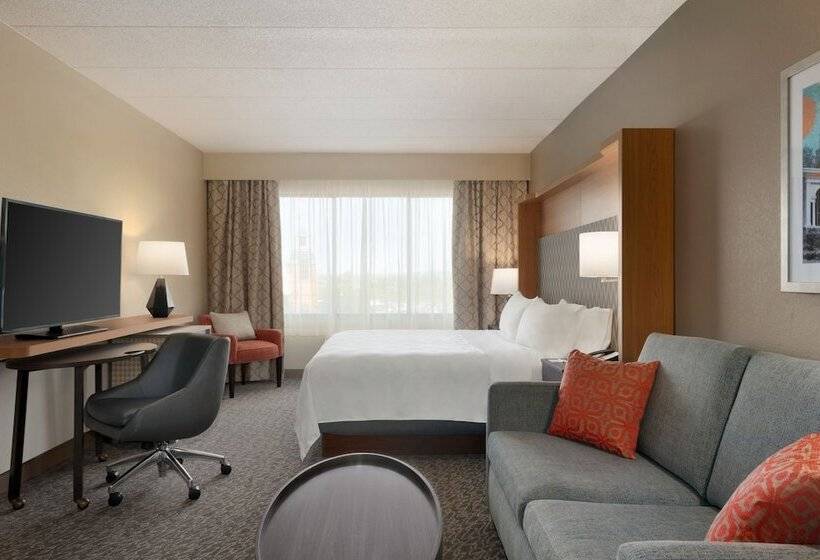 سوئیت برای معلولان, Holiday Inn Hotel & Suites Council Bluffs, An Ihg