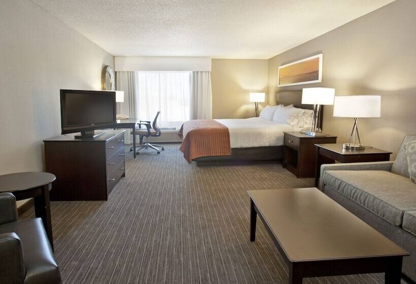 Люкс, Holiday Inn Express Hotel & Suites Minneapolis   Minnetonka, An Ihg