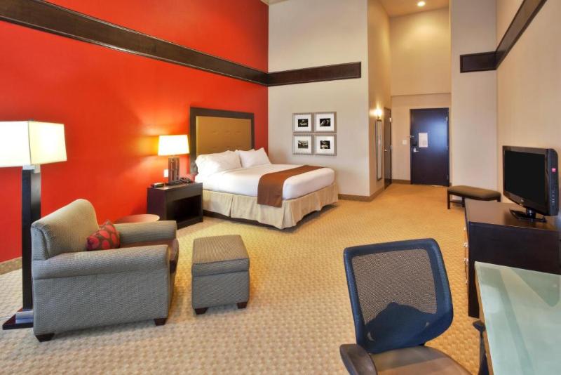اتاق استاندارد با تخت بزرگ, Holiday Inn Express Spokane Downtown, An Ihg