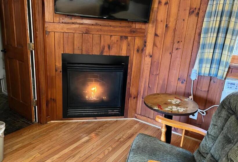 스탠다드 룸, Homestead Inn   Blowing Rock