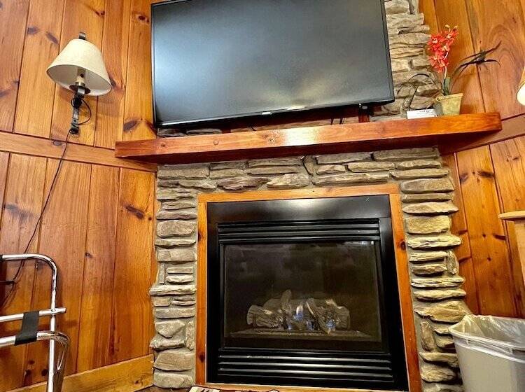 스탠다드 룸, Homestead Inn   Blowing Rock