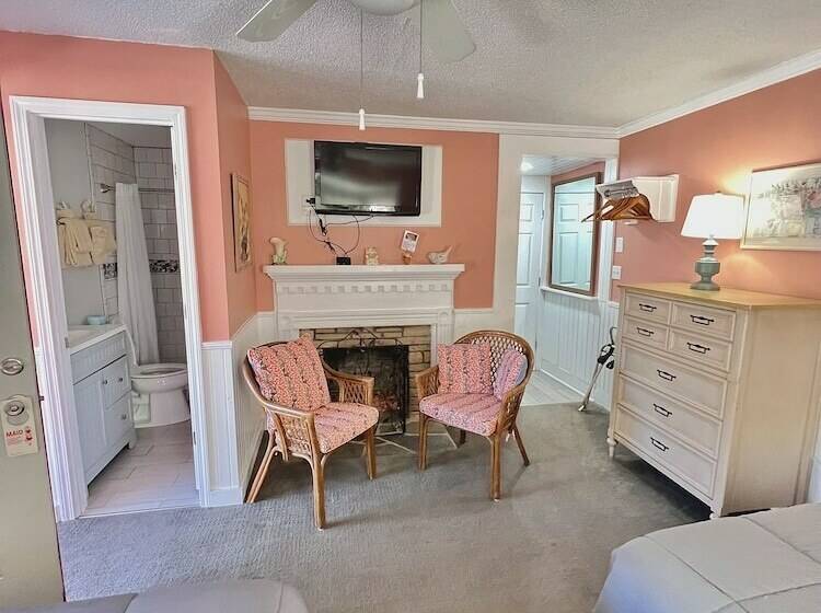 스탠다드 룸, Homestead Inn   Blowing Rock