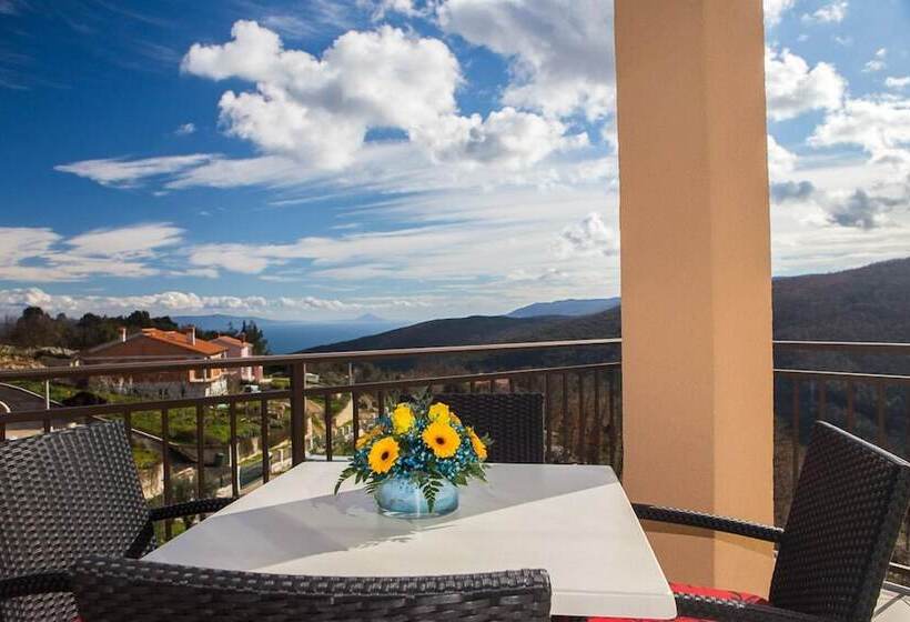 آپارتمان کامفورت 2 خوابه, Apartments Villa Venera