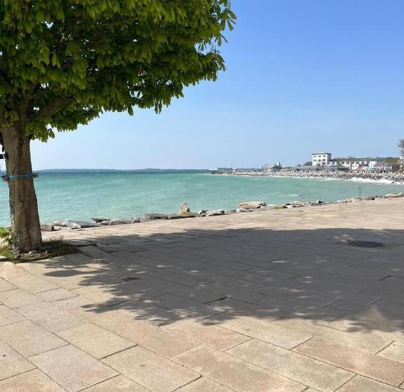 Номер Стандарт Вид на Море, Fährblick   Pension Direkt Am Wasser