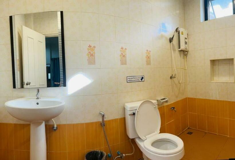 スタンダードルーム, ช้างเผือกเกสต์เฮ้าส์ Changphueak Guesthouse