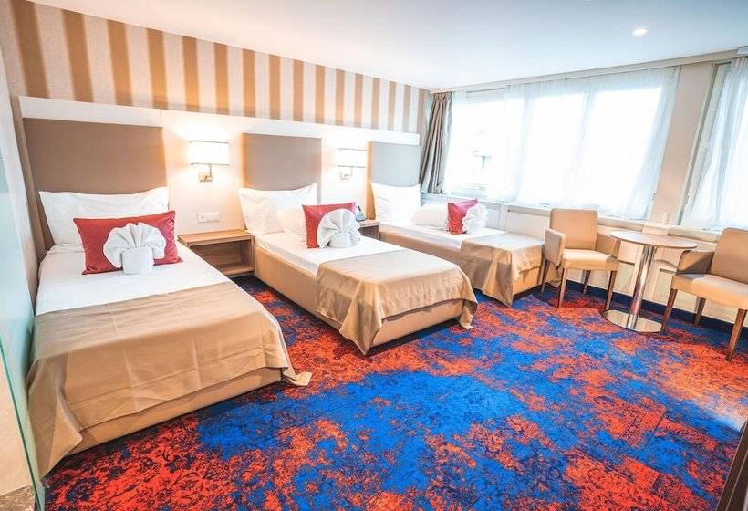 اتاق استاندارد سه نفره, My Home Hotel   Free Parking