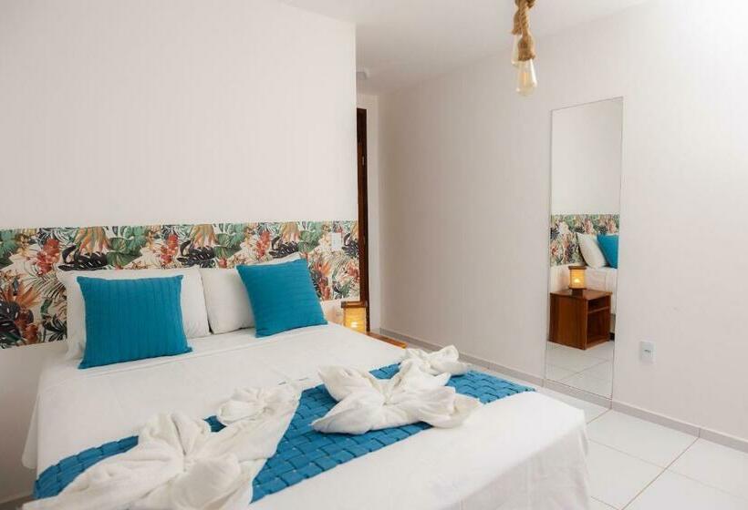Quarto Deluxe com Sacada, Pousada Sandbeach
