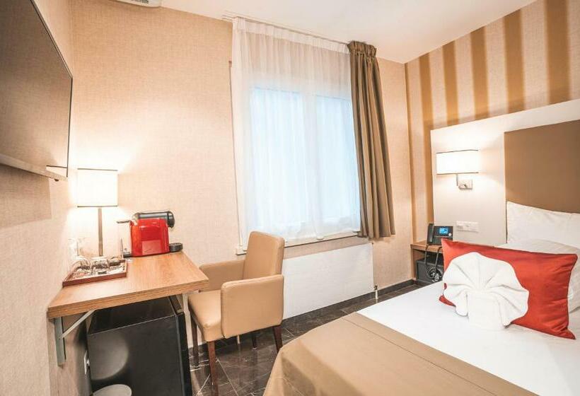 اتاق استاندارد یک نفره, My Home Hotel   Free Parking
