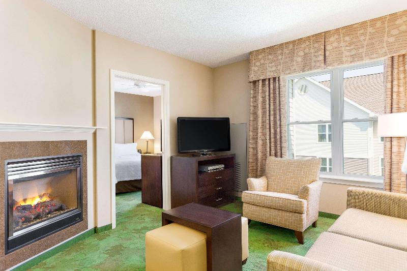 스위트 킹사이즈 침대, Homewood Suites By Hilton Reading