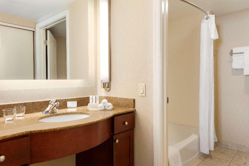 스위트, Homewood Suites By Hilton Reading