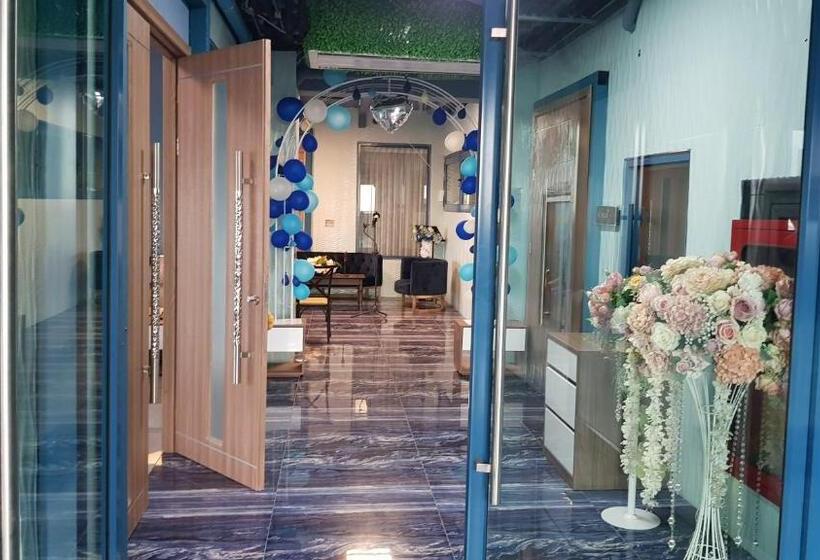 带两个卧室的顶楼公寓, Bluetel Re Sidence Bangkok Impact   1 Time Drop Off Service To Impact