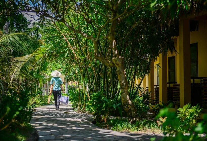 ویلای استاندارد با چشم‌انداز باغ, White Sand Resort Mui Ne