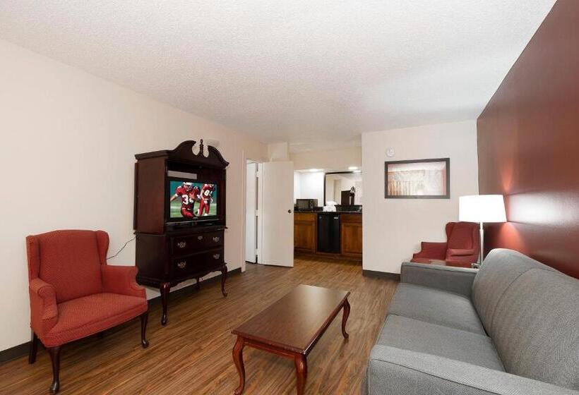 Люкс Кровать Кинг, Red Roof Inn & Suites Calhoun