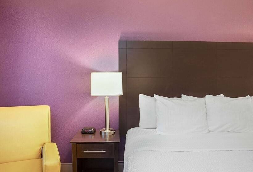 Номер Стандарт 2 Двуспальные Кровати, La Quinta Inn By Wyndham Miami Airport North