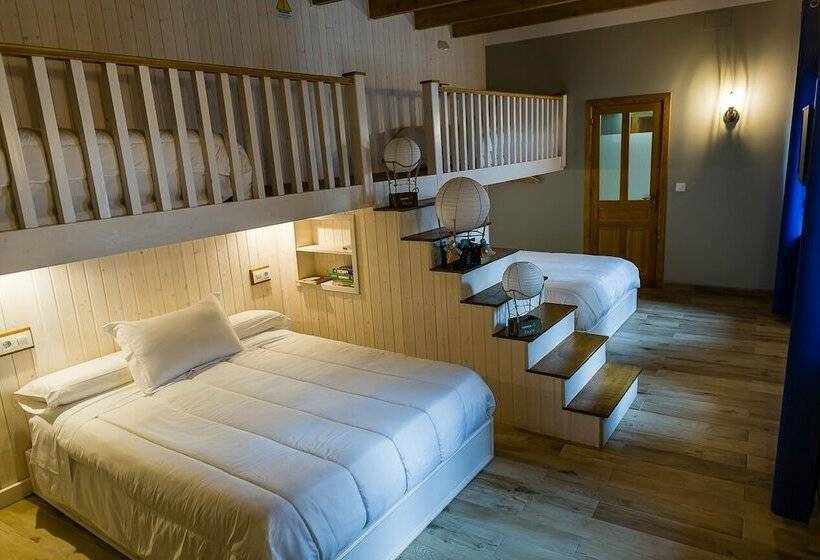 Семейный Номер Deluxe, Hospedium Hotel El Nido De Alcudia Suites