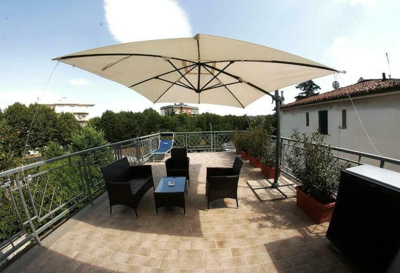 اتاق استاندارد با تراس, Rooms & Breakfast La Filigrana
