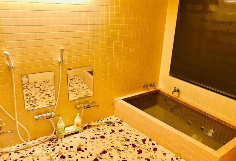 اتاق استاندارد چهار تخته, 新橋旅館 Shinbashi_ryokan