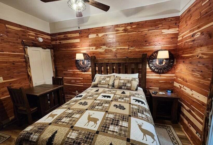 Номер Deluxe, Log Cabin Inn