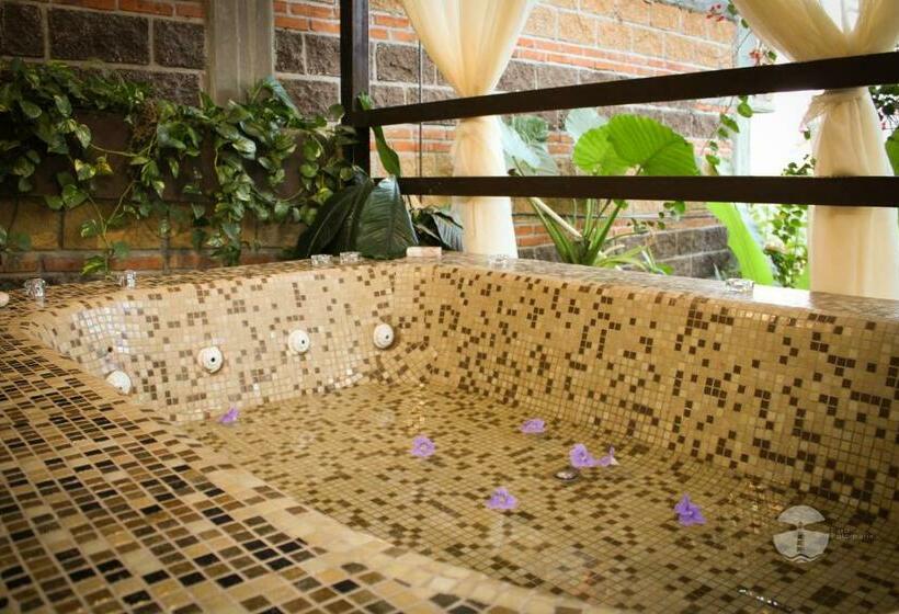 سوئیت با وان آب گرم, Finca Las Isabeles