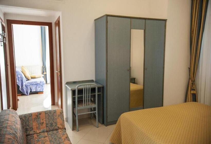 آپارتمان 1 خوابه, Villa Centa