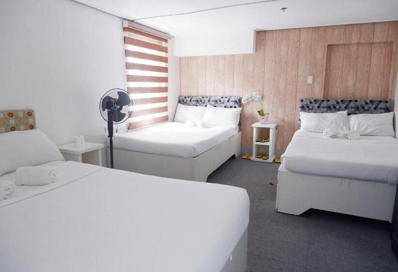 디럭스 패밀리 룸, Sunset View Ridge Residences