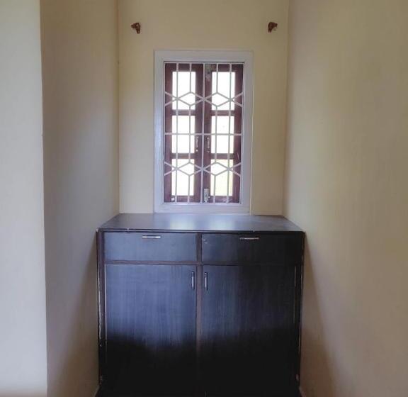 اتاق استاندارد با بالکن, Anjuna Hideout
