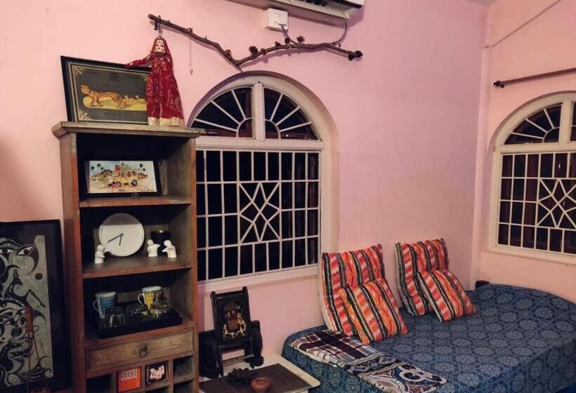 ویلای 1 خوابه با چشم‌انداز باغ, Anjuna Hideout