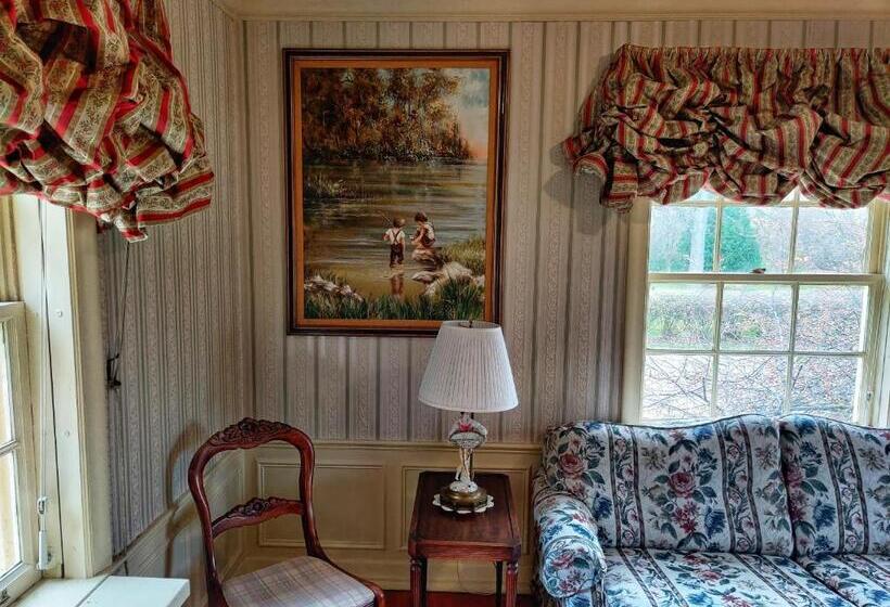 Студио Стандарт Кровать Кинг, Montague Inn Bed & Breakfast