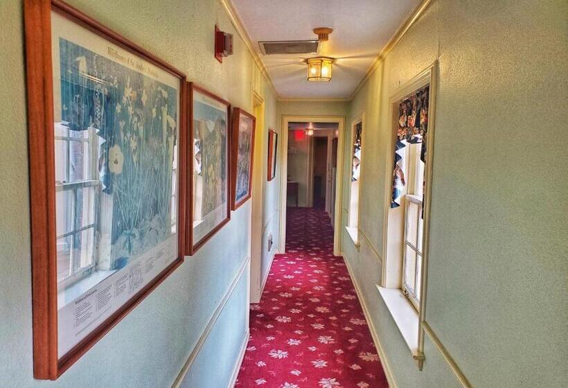 Люкс, Montague Inn Bed & Breakfast
