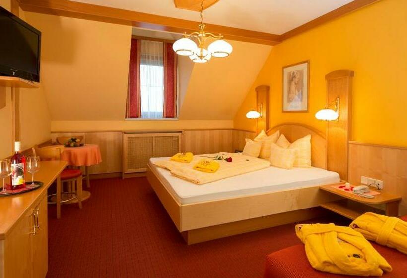 اتاق استاندارد, Maria Theresien Hof Loipersdorf