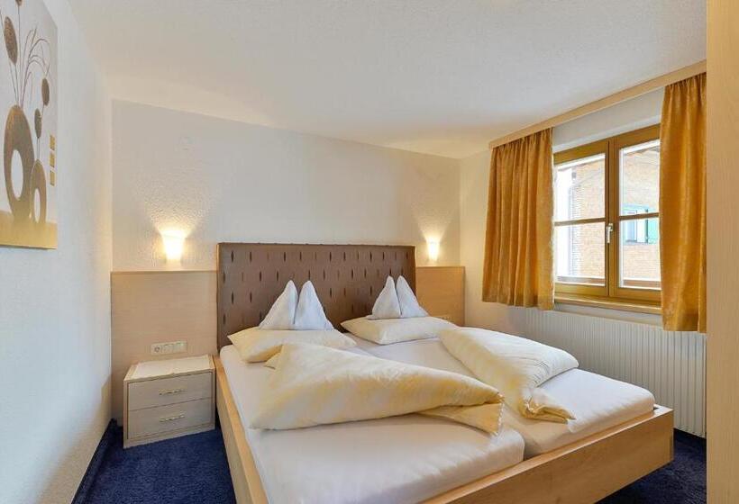 Апартаменты 2 Спальни, Pension Regina