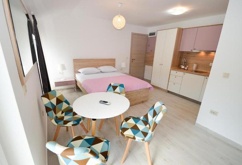 اتاق لوکس با چشم‌انداز دریا, Guesthouse Grotta Di Nicola