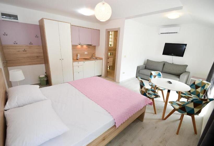 اتاق لوکس با چشم‌انداز دریا, Guesthouse Grotta Di Nicola