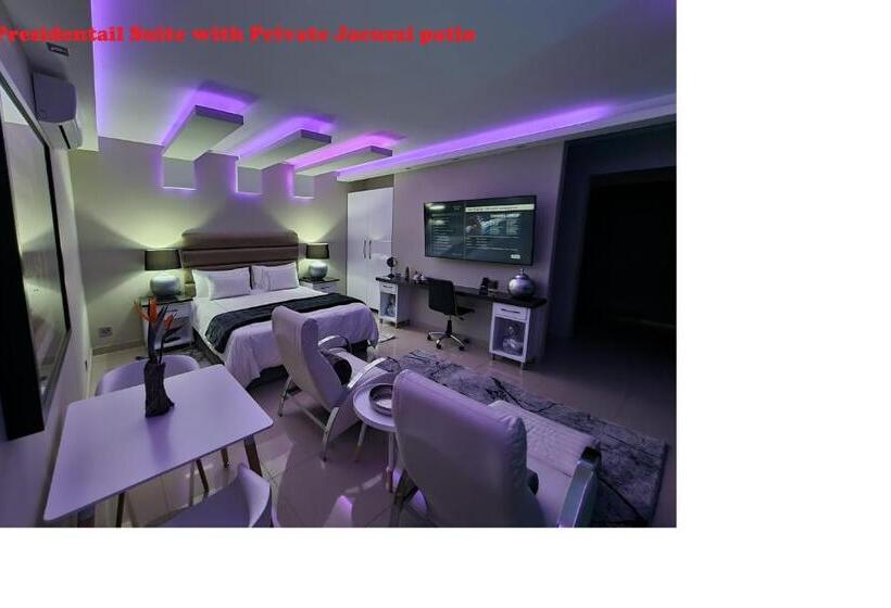 프레지덴셜 스위트, Weston Guest House Krugersdorp