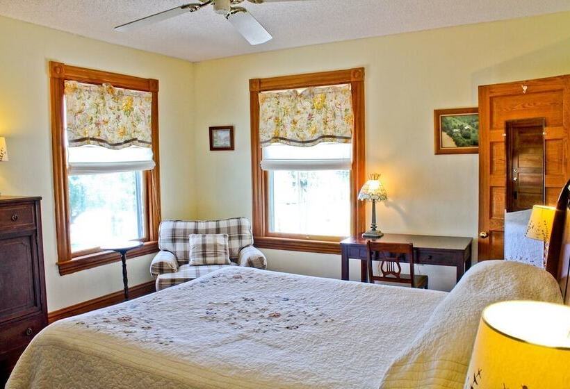 디럭스 룸, Night Swan Intracoastal B&b