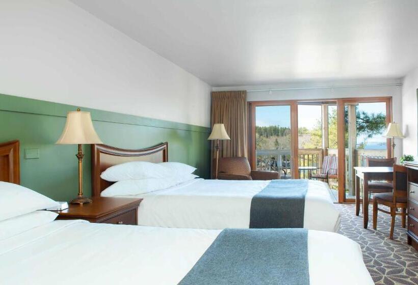 Номер Deluxe, Ocean Gate Resort