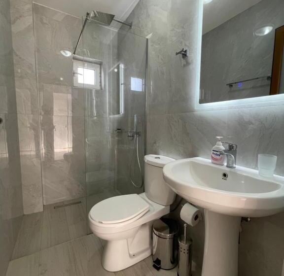 اتاق استاندارد با بالکن, Joni Apartments