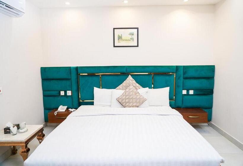اتاق استاندارد, Avalon Suites