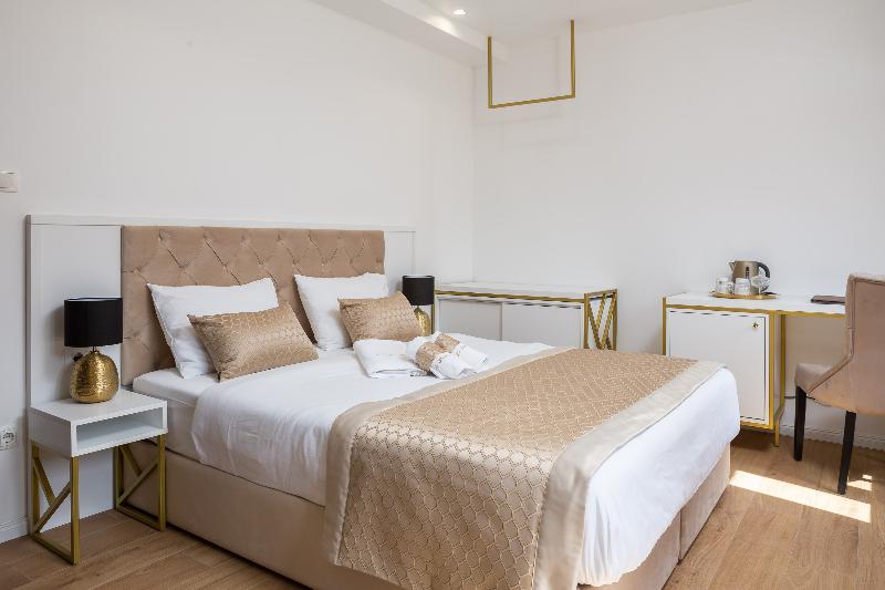 اتاق سوپریور, Le Premier Luxury Rooms